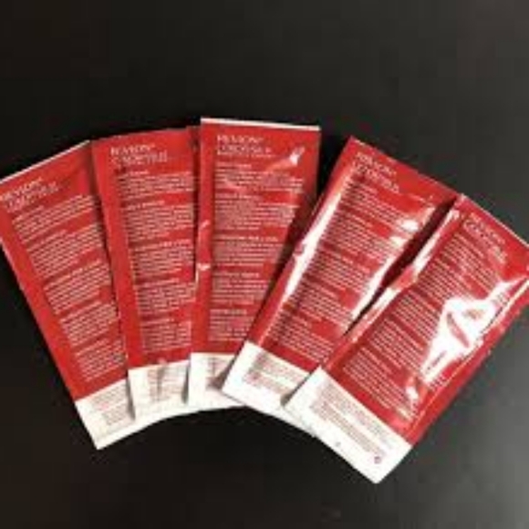 REVLON CONDITIONING - Picture 2 of 3